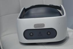 与成长不受限制的HTC Vive Focus Plus一起动手