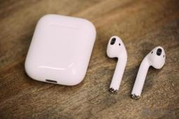 一位顶级分析师表示苹果可能会在今年推出采用全新设计的AirPods