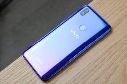 Vivo U10动手图像揭示了水滴缺口和超薄边框