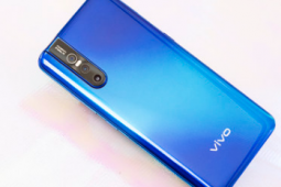 评测vivo S1 Pro体验及OPPO Reno 60好不好