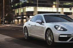 保时捷Panamera Turbo S EHybrid成为家族中最强大的车型