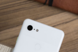 新的神秘视频声称展示了 Pixel 3 Lite