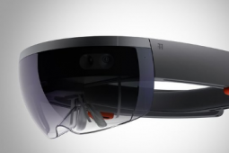 微软 HoloLens 2 在 MWC 上亮相